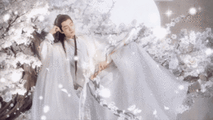 爱吃土的怪兽-玉骨遥·故时月